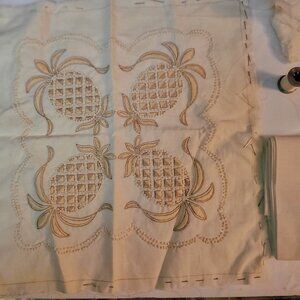 Vintage Unfinished Stitchery Craft Pineapples - 16" x 16"